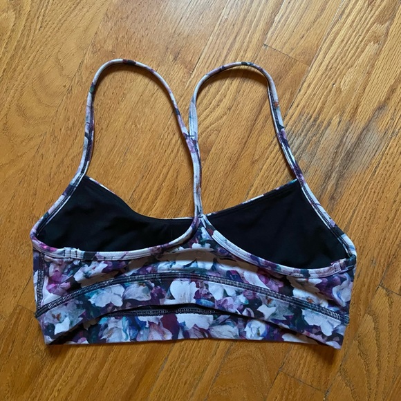 Flow Y Nulu Bra 
Light Support, A–C Cups - Picture 2 of 4